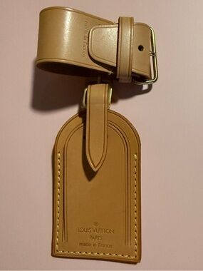 Louis Vuitton Vachetta Tan Leather Luggage Tag with Strap